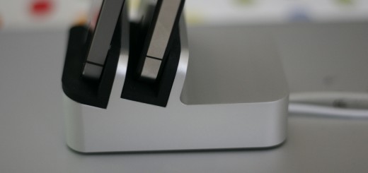 everdock duo 520x245 photo everdock duo 520x245 Hands on with the EverDock, a slick universal dock for smartphones and tablets