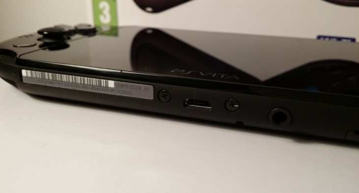 Charger 730x394 PlayStation Vita Slim: An occasional gamers review