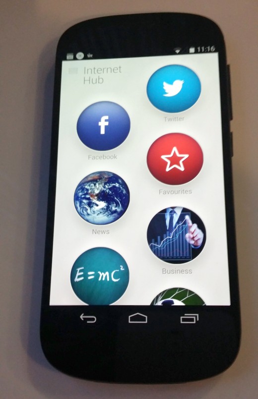 YotaPhone2 4 520x805 Hands on with the new dual screen, e ink equipped, Android powered YotaPhone