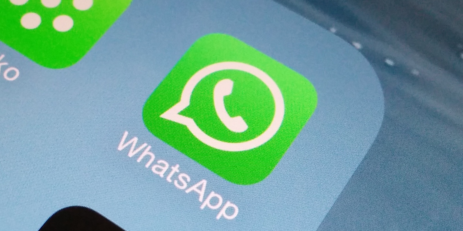 WhatsApp extends support for BlackBerry and Nokia handsets until July 2017